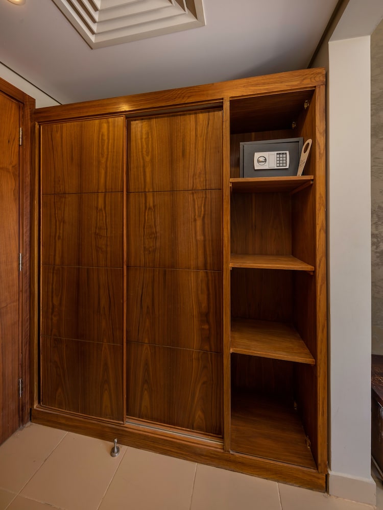 Dhara Residence E2 Lodge Hotel 24/46