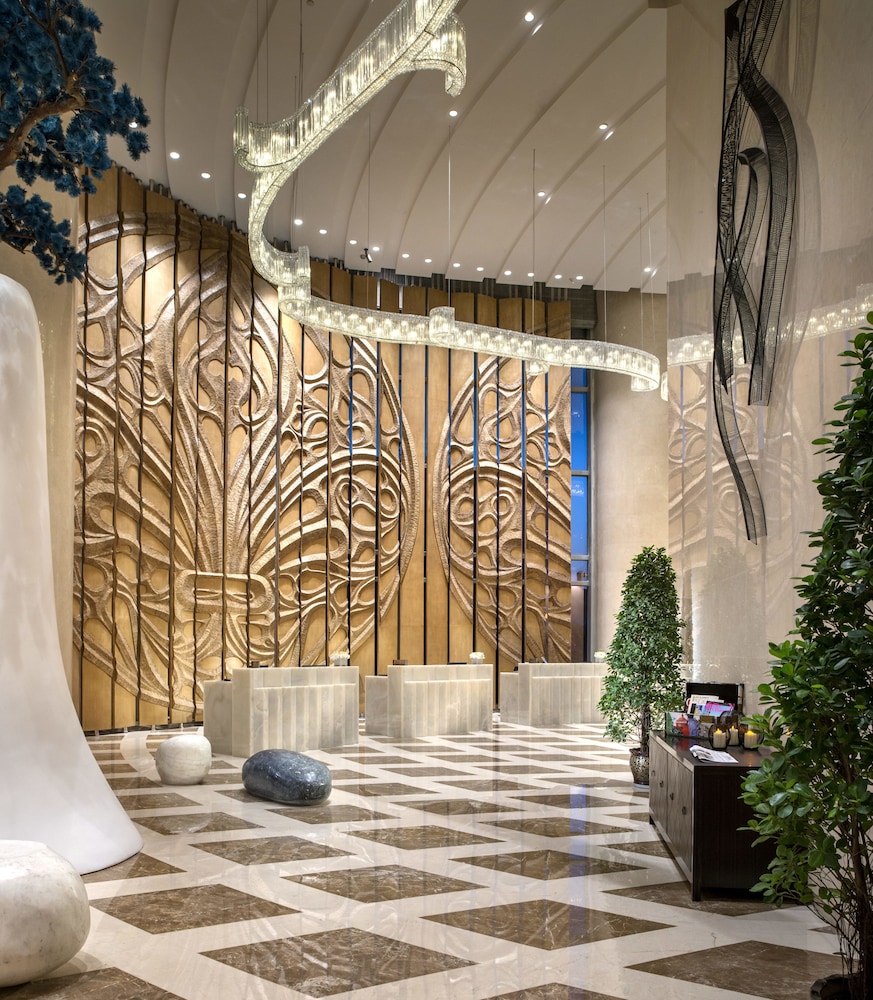 Sofitel Lianyungang Suning 8/71