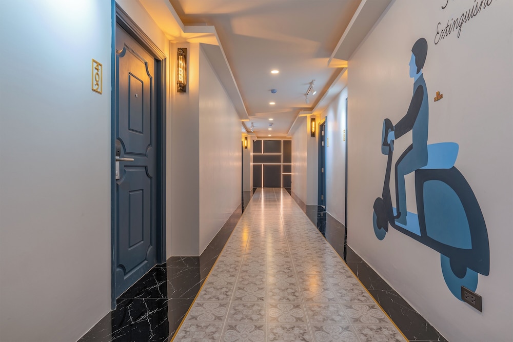 Momo Hotel 18/27