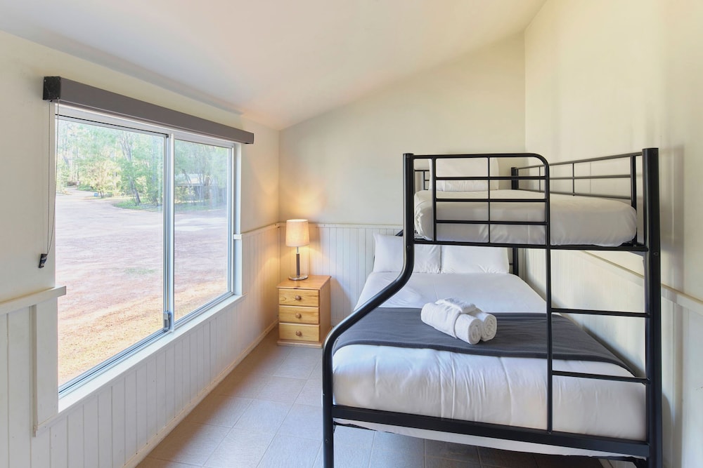 4 Bedrooms, Economy, Lodge, 4 Beds