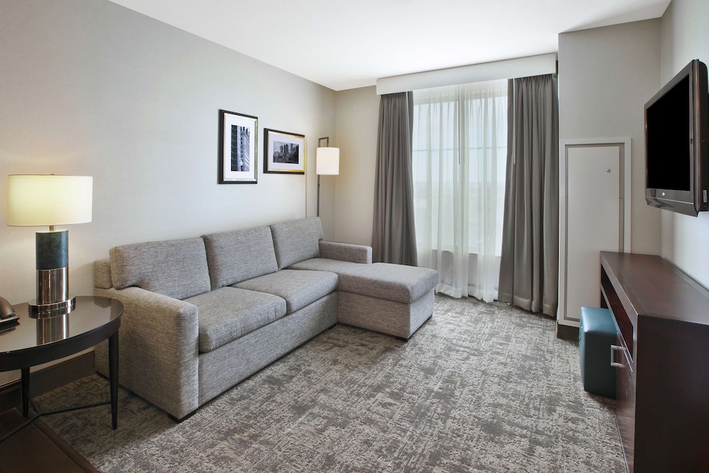 Embassy Suites Columbus - Airport 37/70