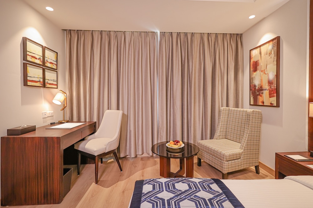 HOTEL SOFTEL PLAZA 43/50