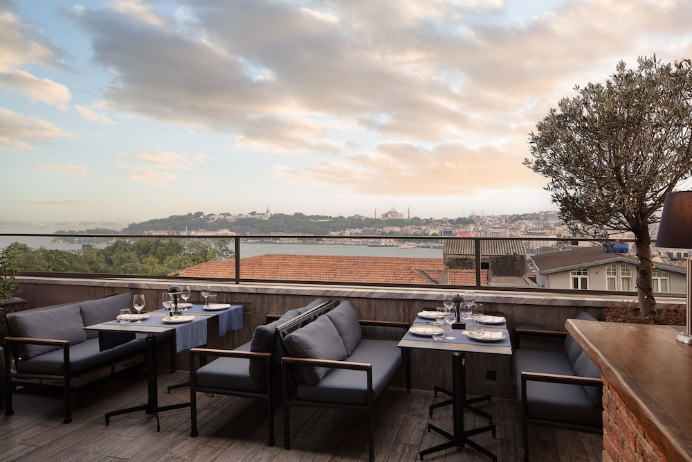 DeCamondo Galata, a Tribute Portfolio Hotel 49/64