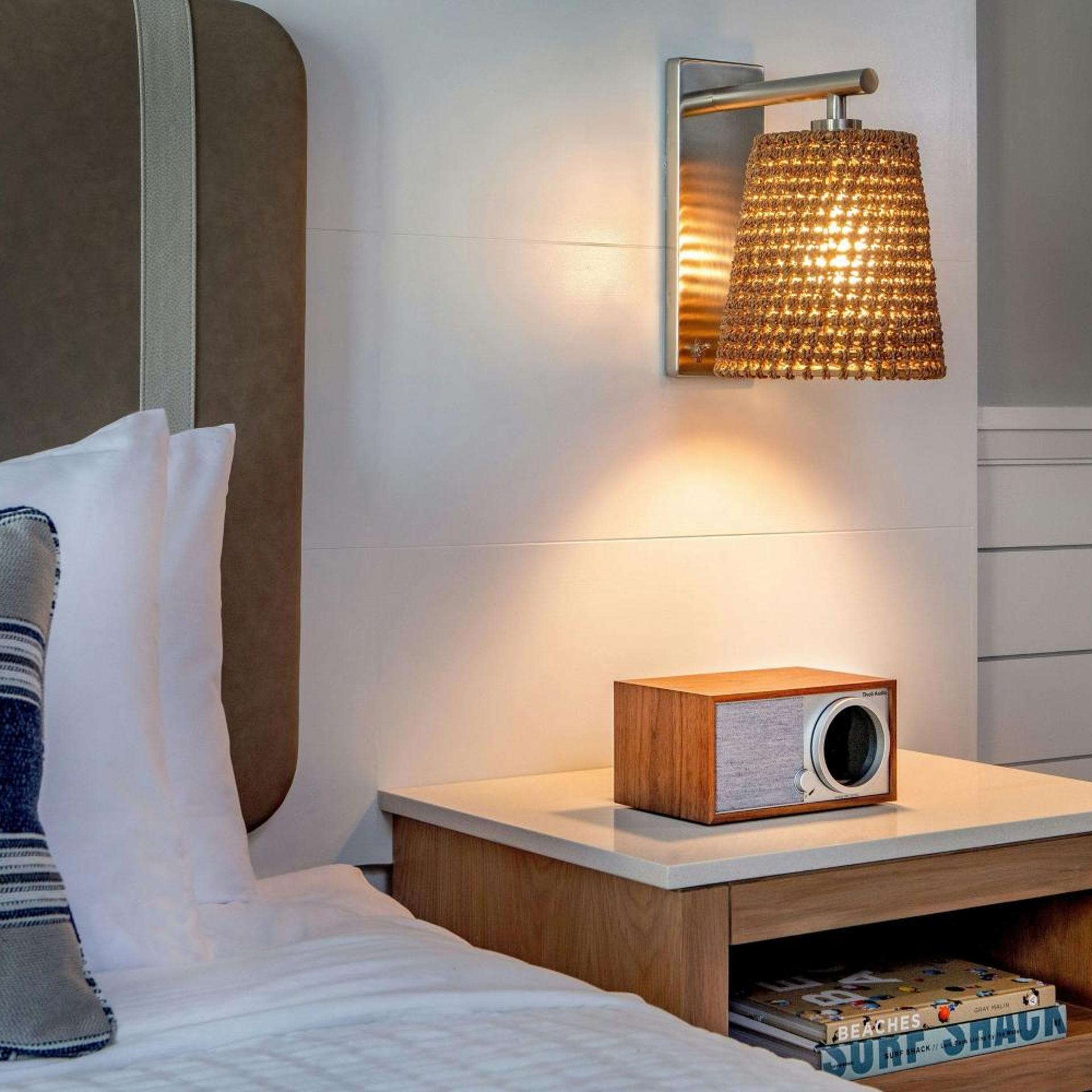 Horizon, Suite, King Bed, Side Ocean View, Sofa