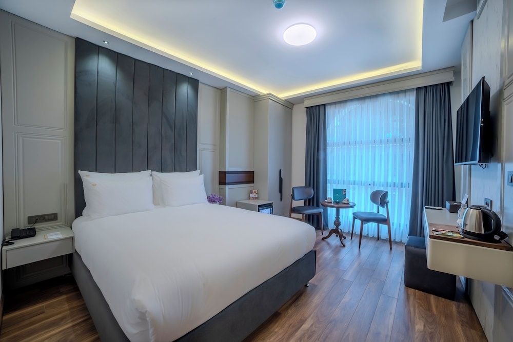SUPERIOR, DOUBLE BED, ANNEX