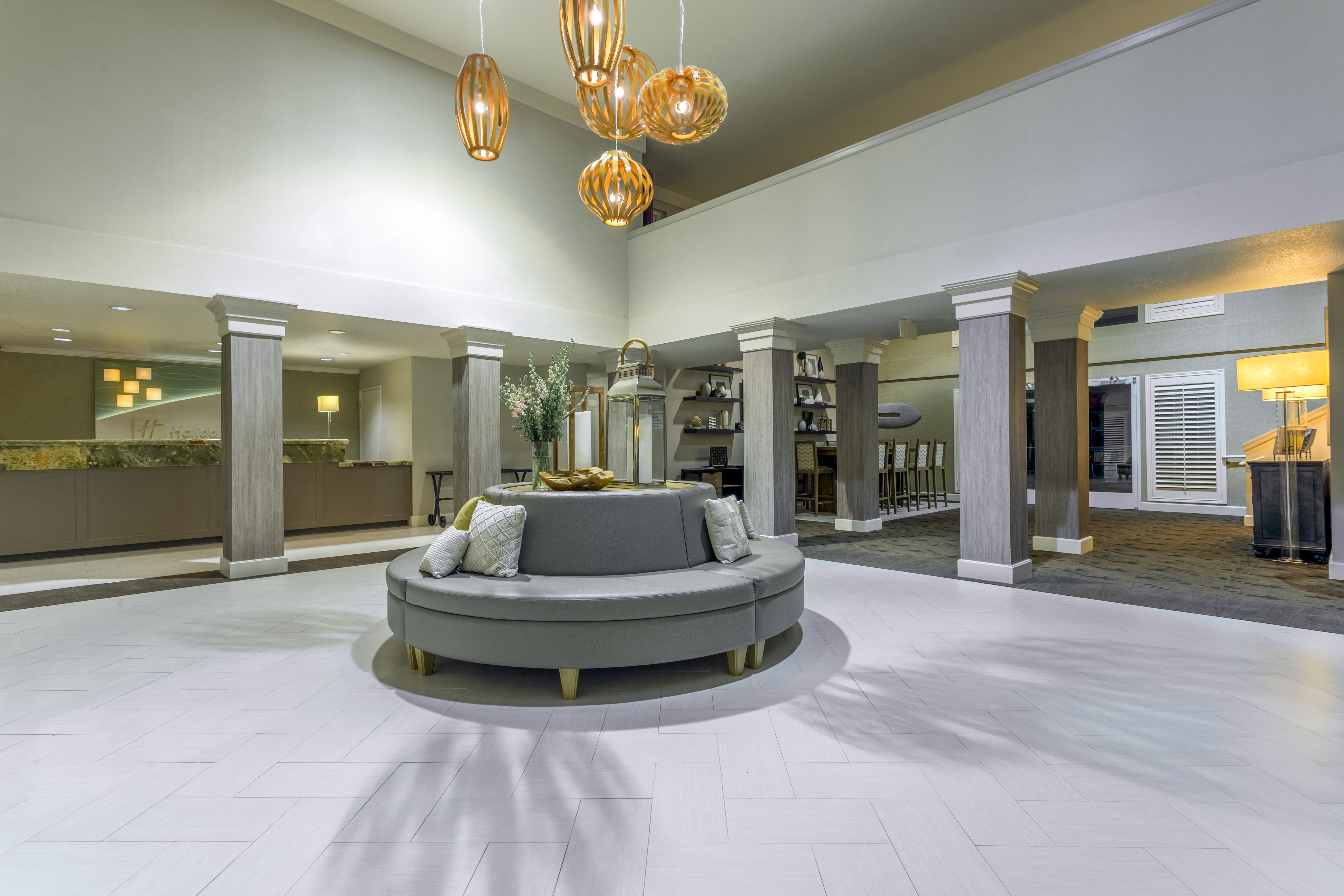 HOLIDAY INN AUBURN 12/57