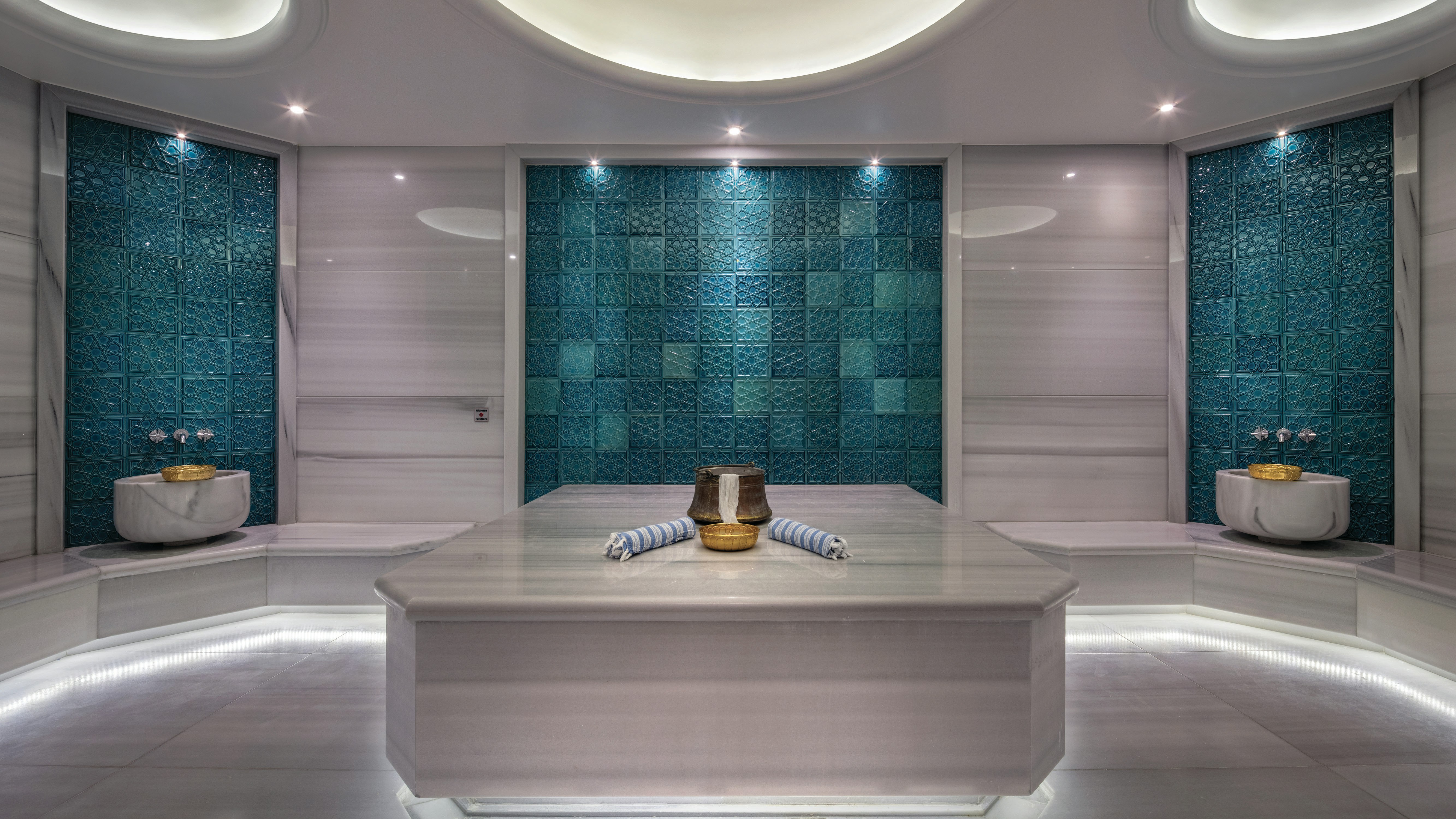 Hilton Istanbul Maslak 37/82