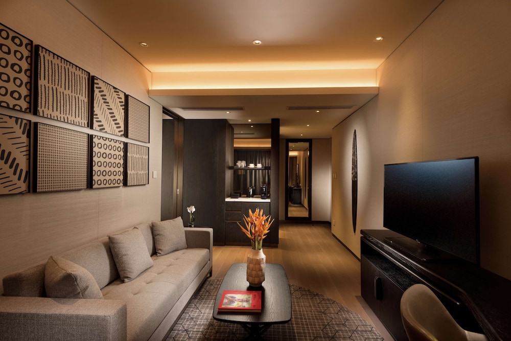 Hilton Port Moresby Papua New Guinea 34/78