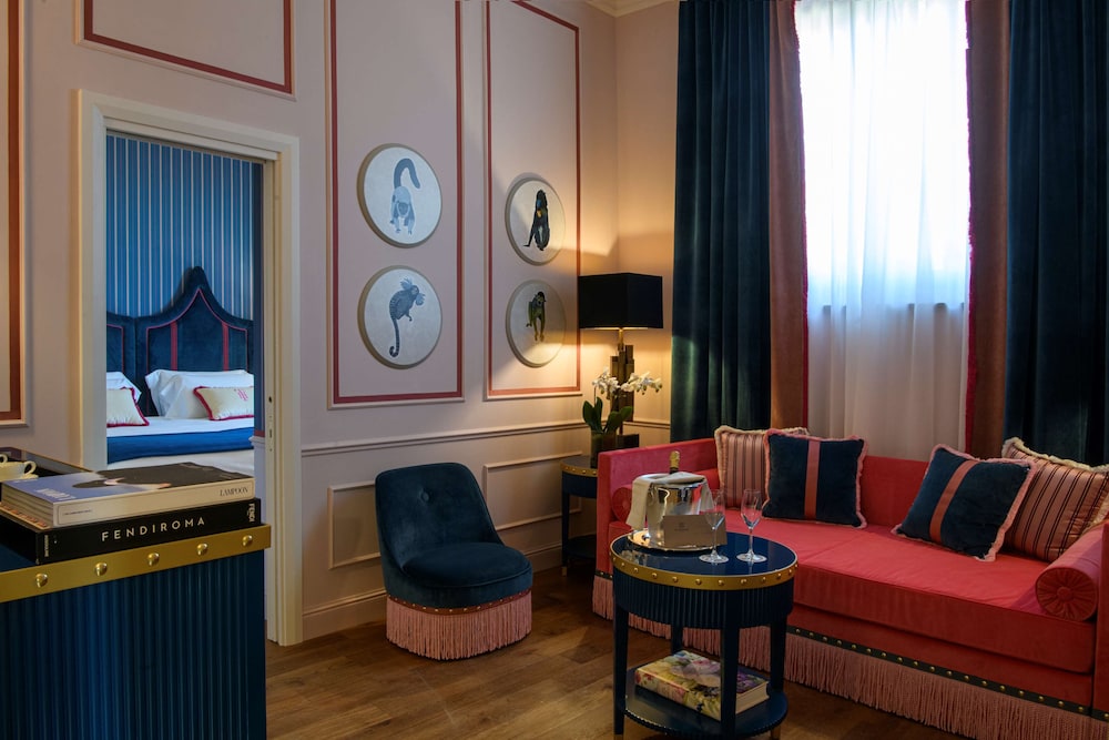 IL Tornabuoni The Unbound Collection by Hyatt 32/50