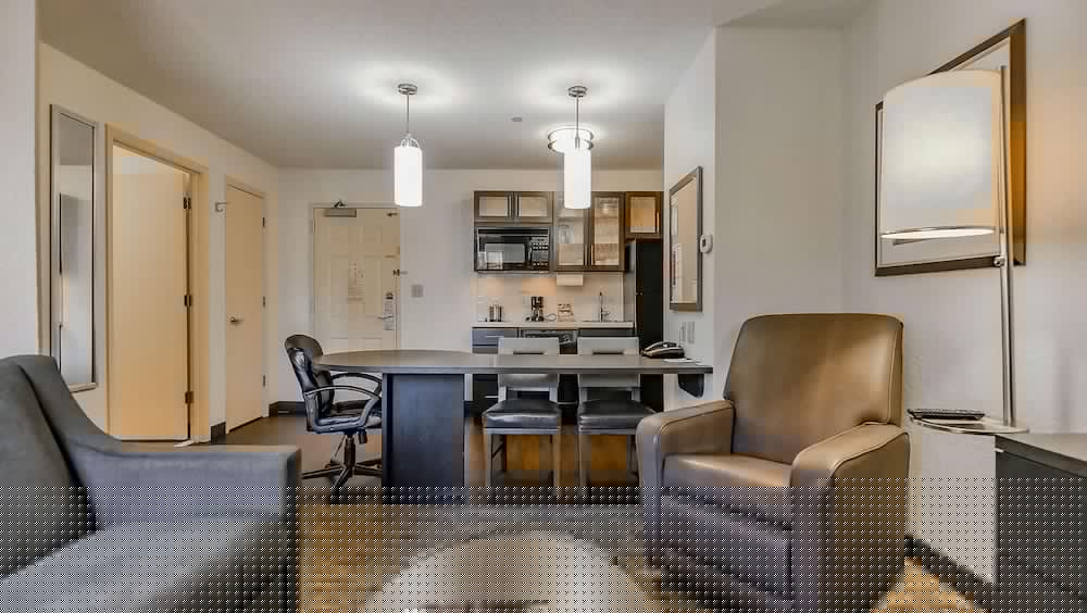 Sonesta Simply Suites Boston Braintree 21/30
