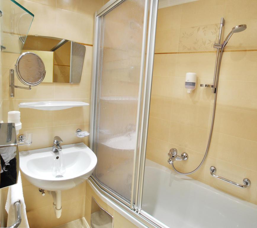 Fun & Spa Hotel Strass 20/23