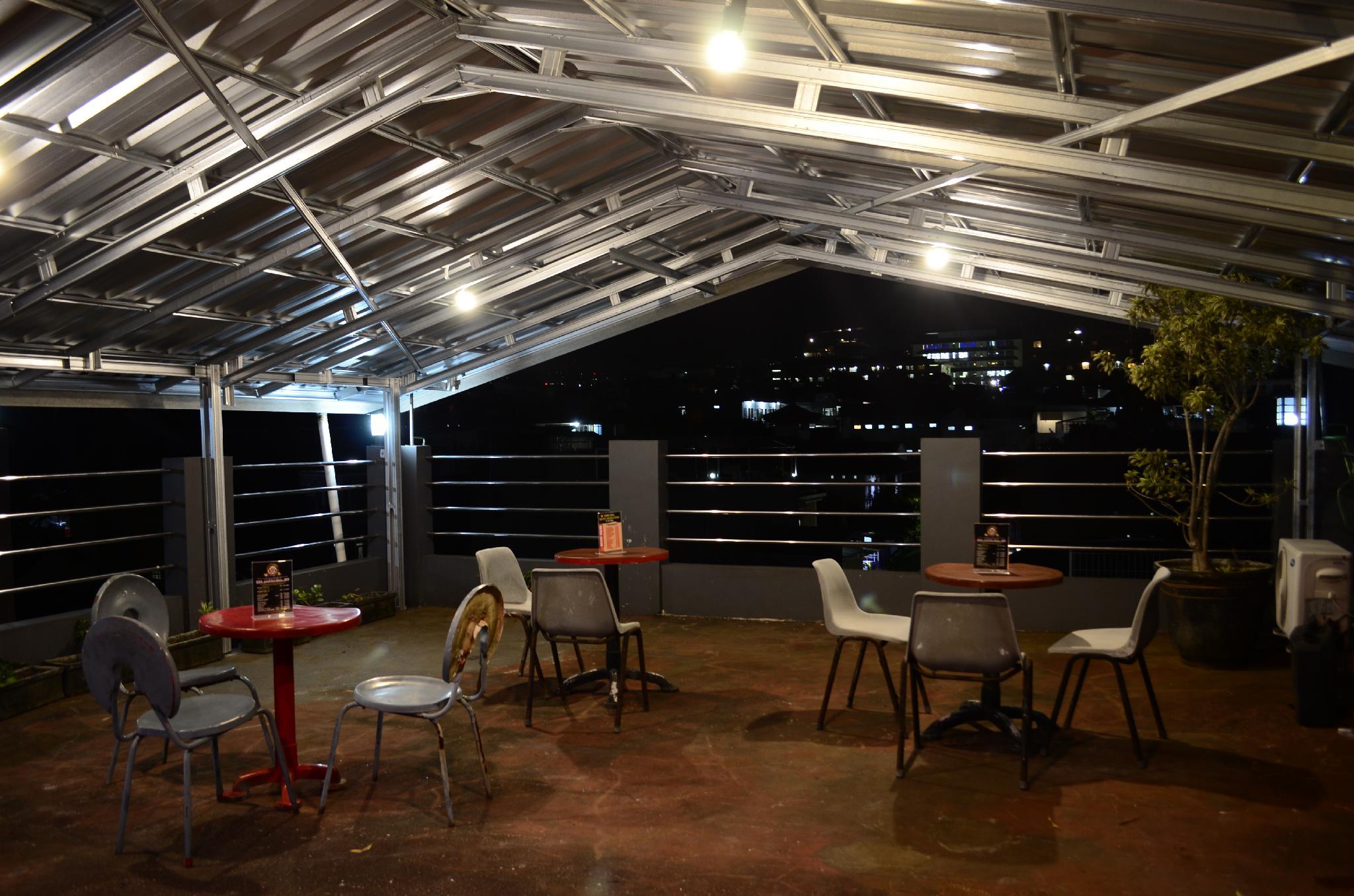 Hotel Salon Fora Longhill Cafe Fora 18/23