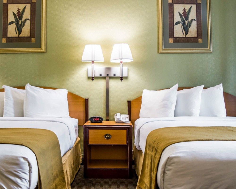 Quality Inn Tampa Airport - Cruise Port 26/69