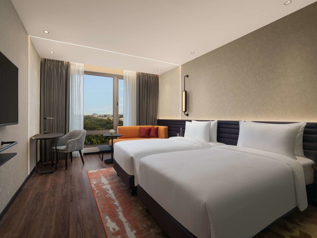 NOVOTEL BHUBANESWAR JANPATH 4/10