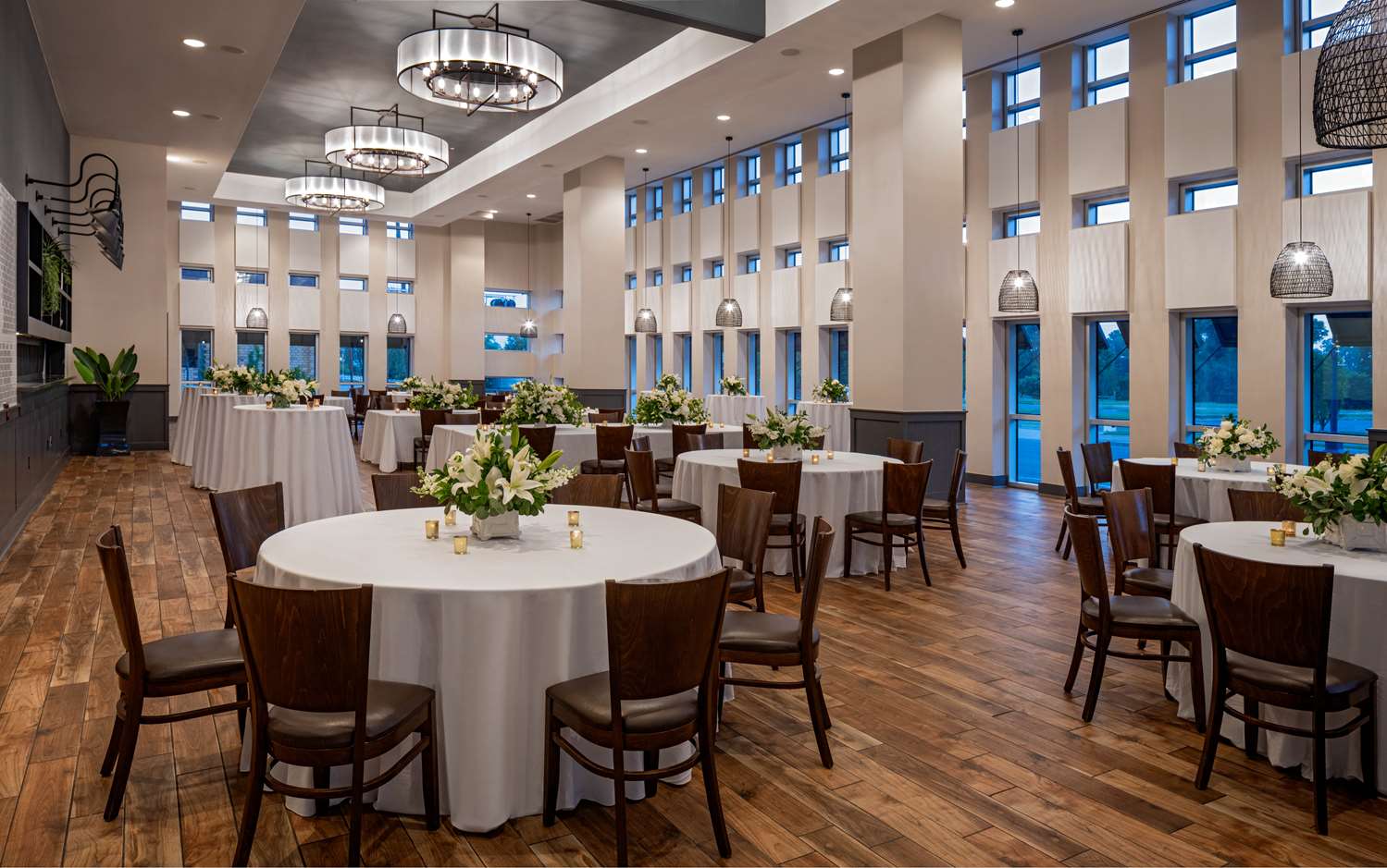 restaurant cafeteria