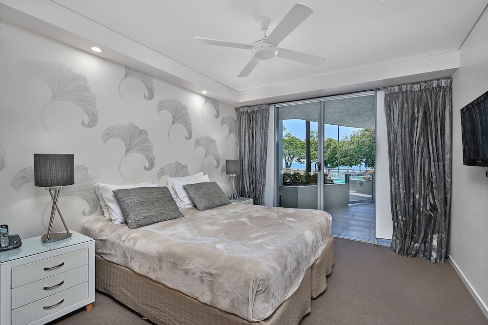 Vision Cairns Apartments 18/72