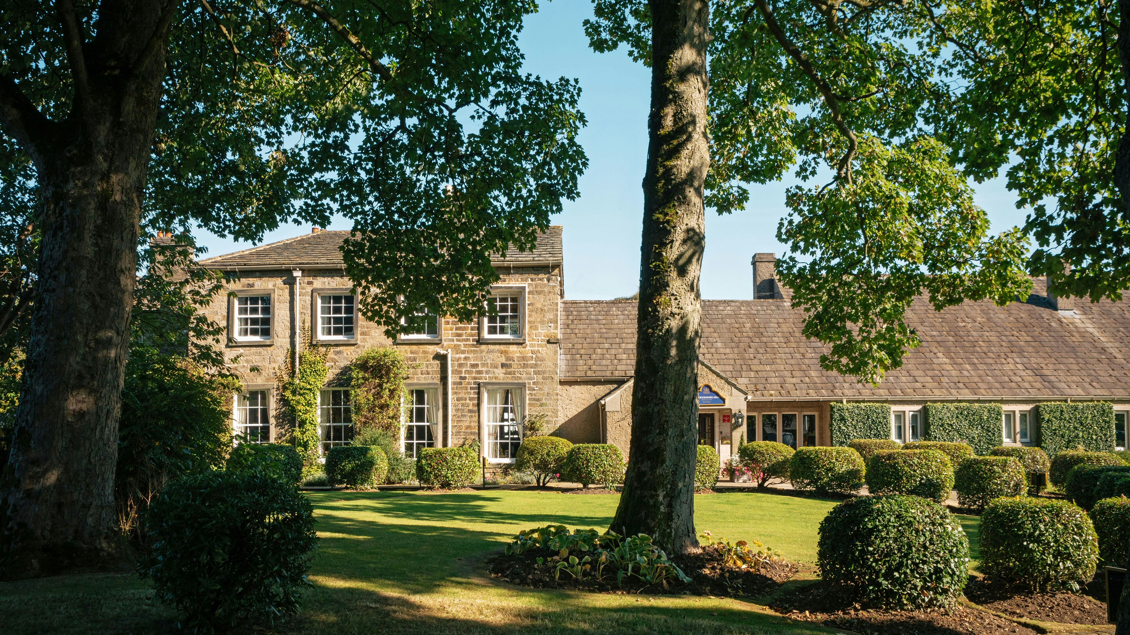 The Devonshire Arms Hotel & Spa 66/73