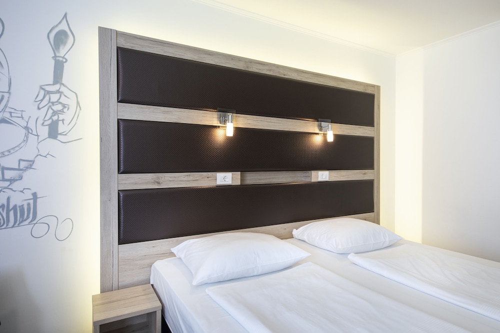 Roomingtons Hotel Kaiserhof 9/49