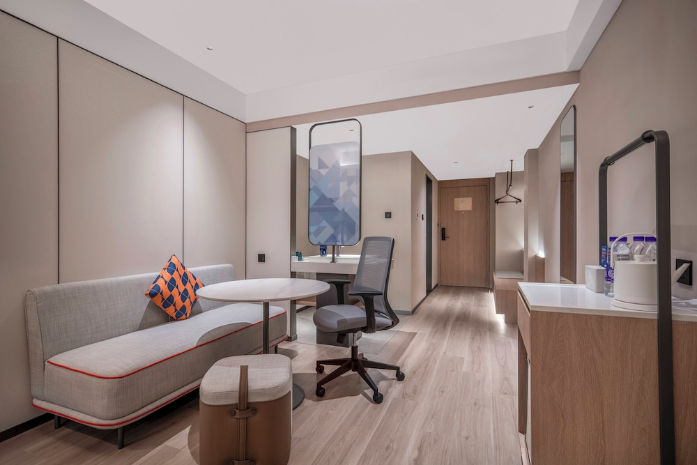 Holiday Inn Express Qingdao Downtown by IHG، تشينغداو 29/50