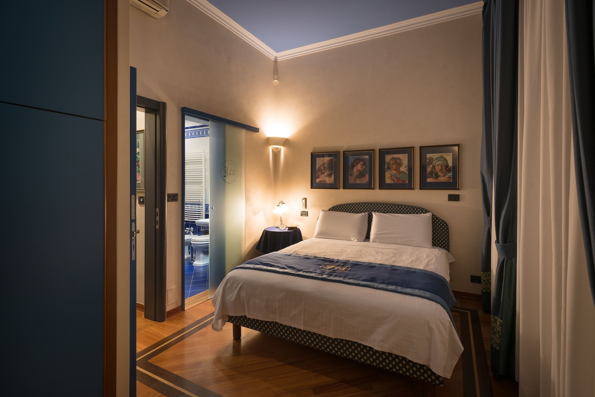 JUNIOR SUITE, BALCONY
