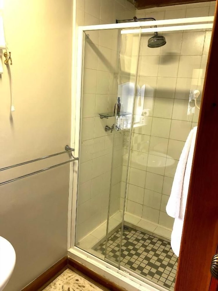 Cornerstone B&B Kroonstad 37/40