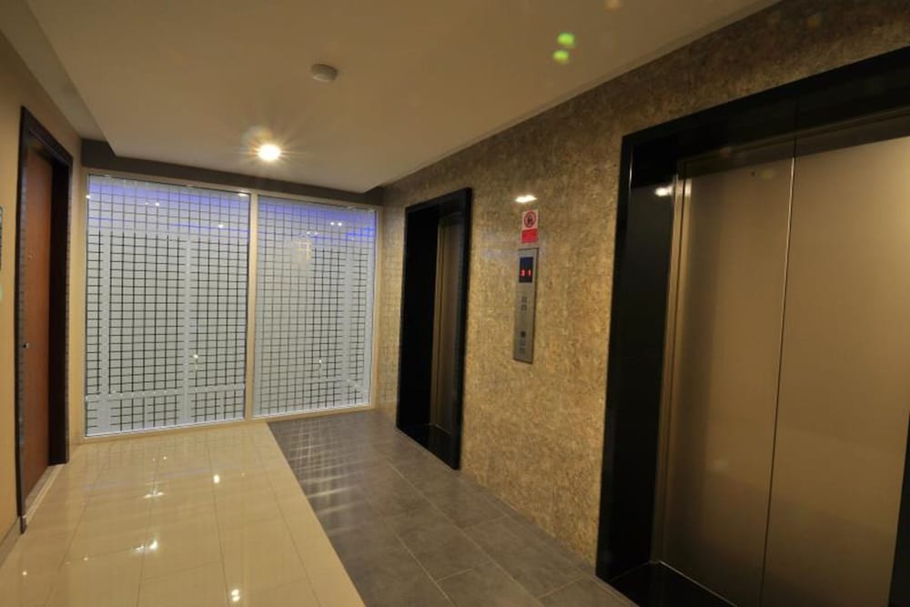 Tanzeno Hotel 2/15