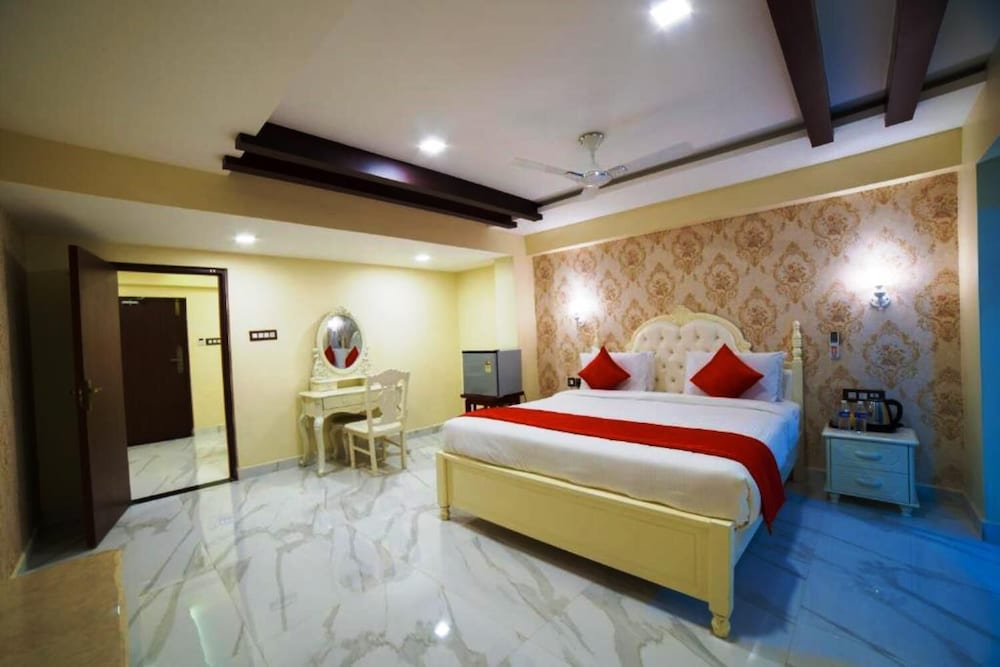 Oyo 14759 Hotel President 11/55