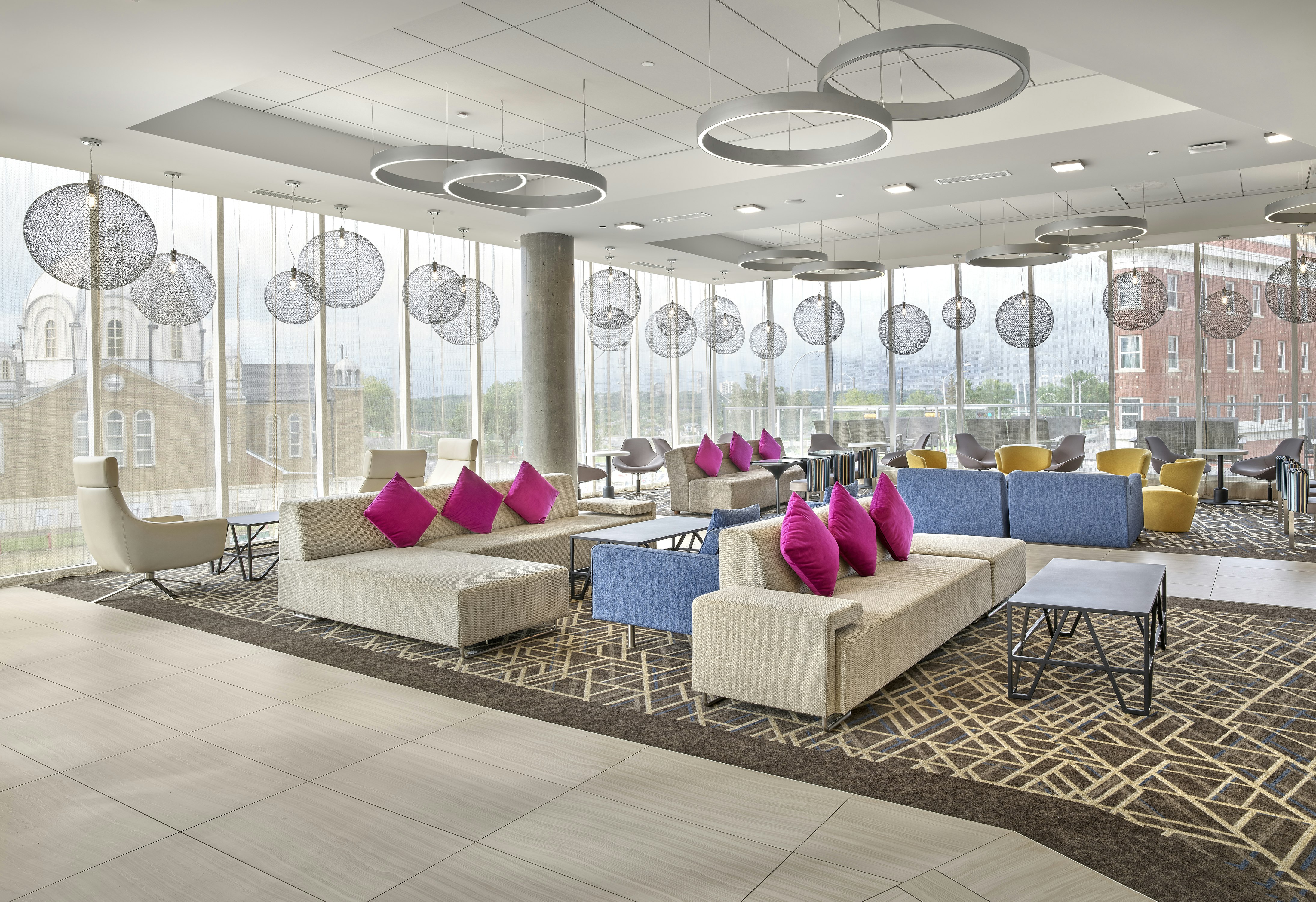 DoubleTree by Hilton Edmonton Downtown 50/50