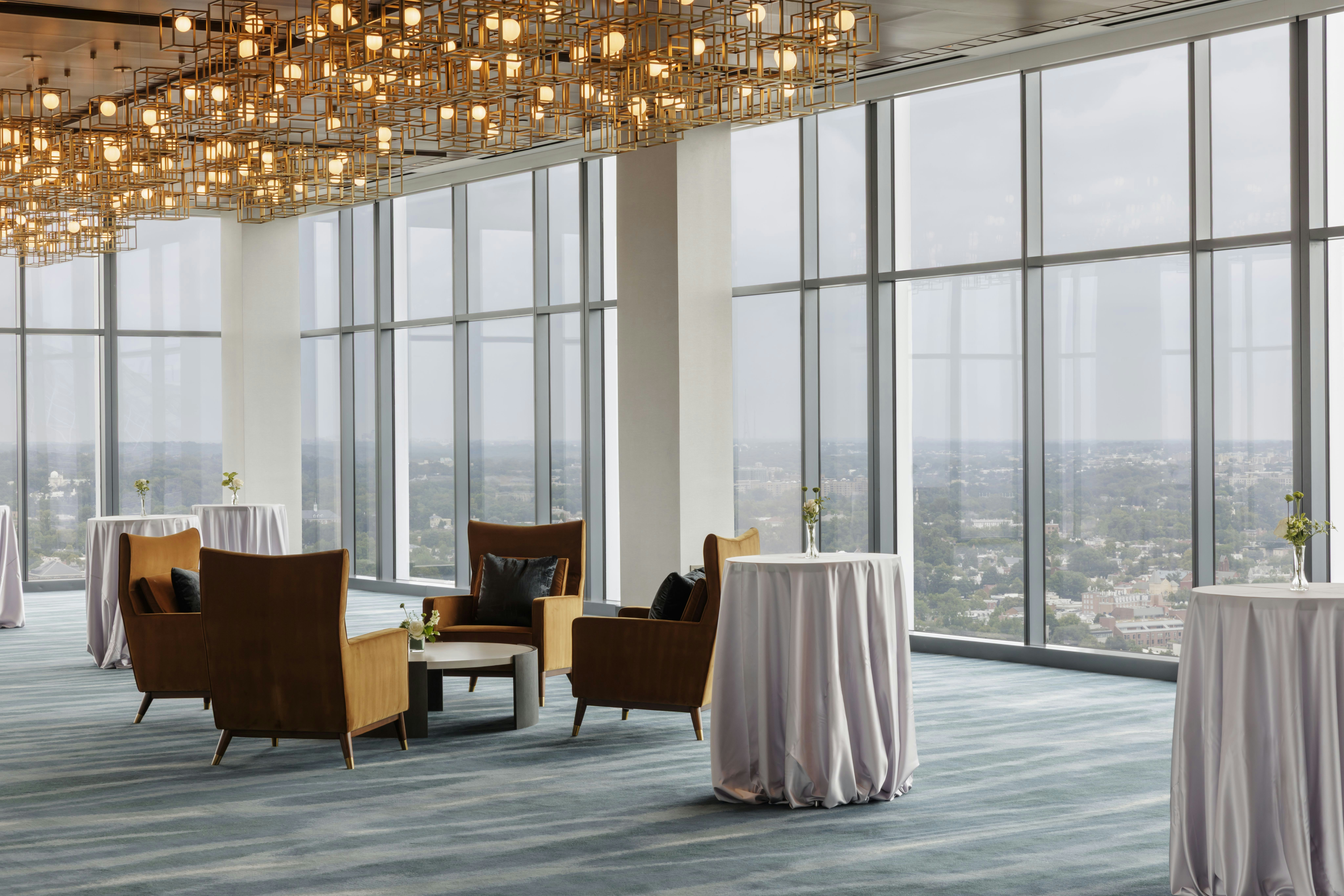 Hilton Arlington Rosslyn The Key 51/51