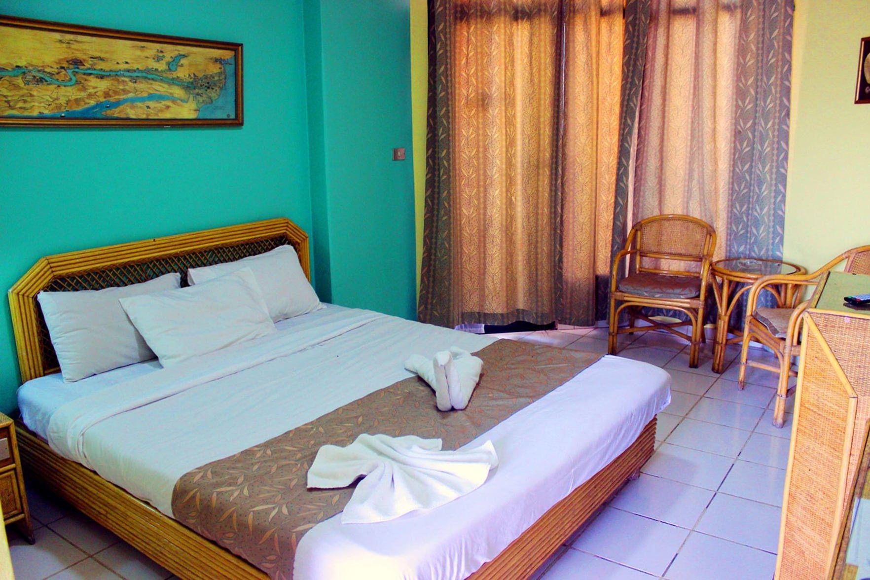 Standard, Single, Single Bed
