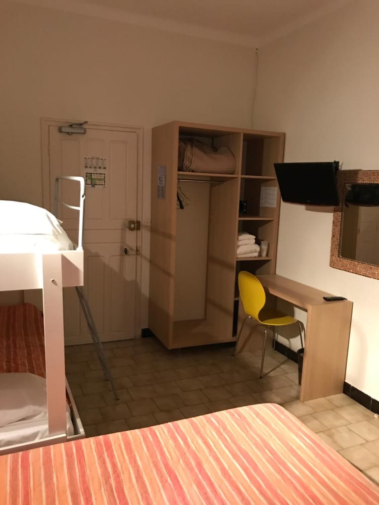 Hotel Colombo 34/34