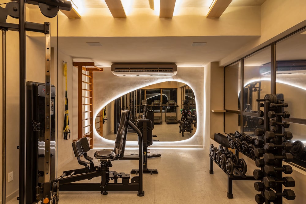 Ritz Suites Grand Hotel Boutique 34/62