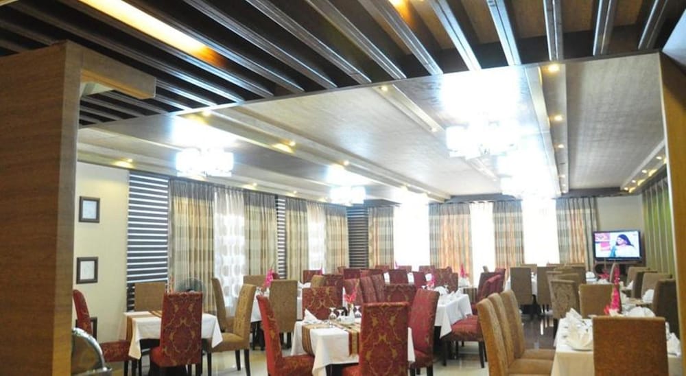 Marino Hotel Uttara 55/62