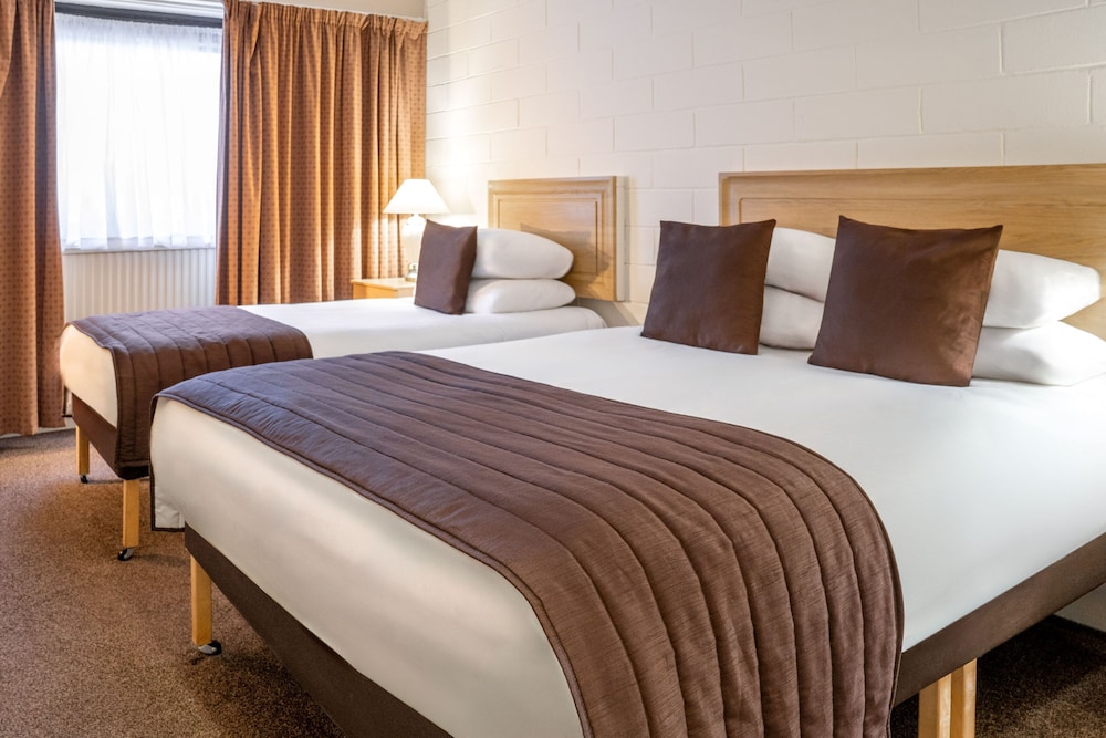 Waterside Hotel Peterhead 19/60
