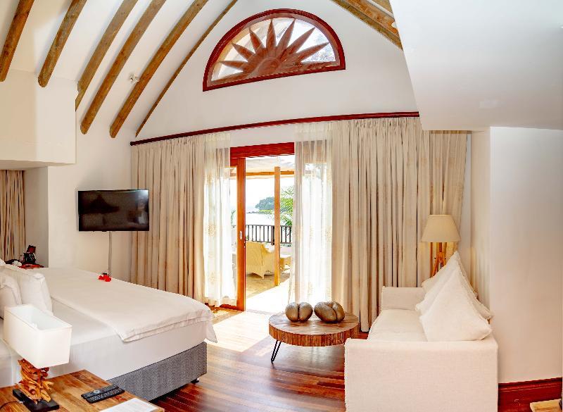 Suite, King Bed, Beach Front, Balcony, Terrace