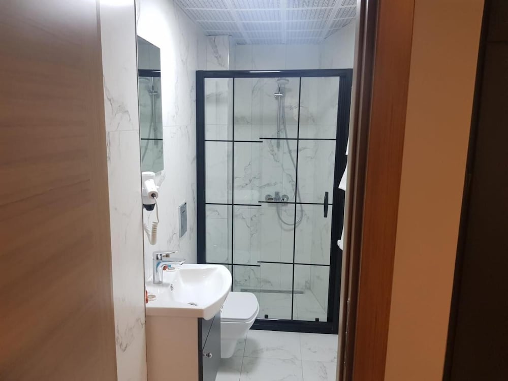 Guleryuz Hotel 43/48