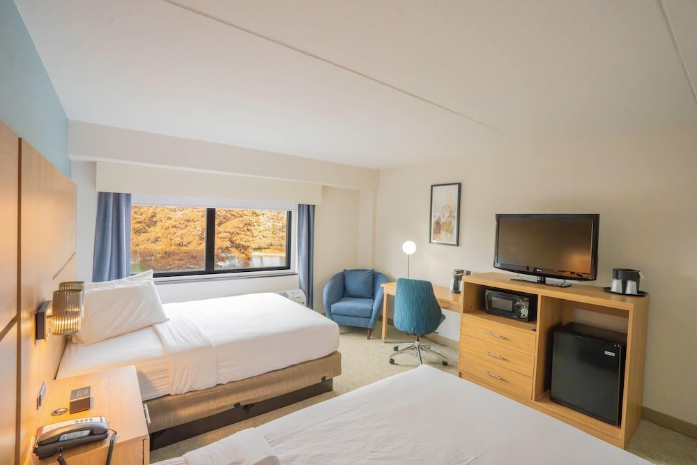 Room, 2 Queen Beds