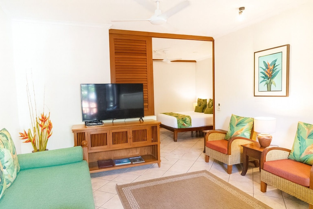 Hibiscus Resort And Spa 54/77