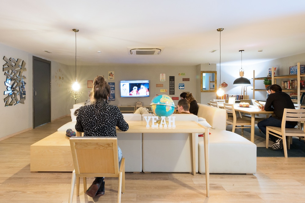 Yeah Barcelona Hostel 22/34