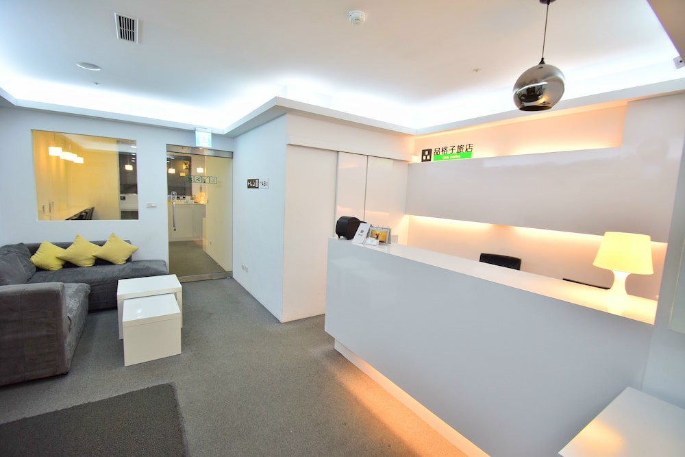 Inn Cube Ximen 4/38