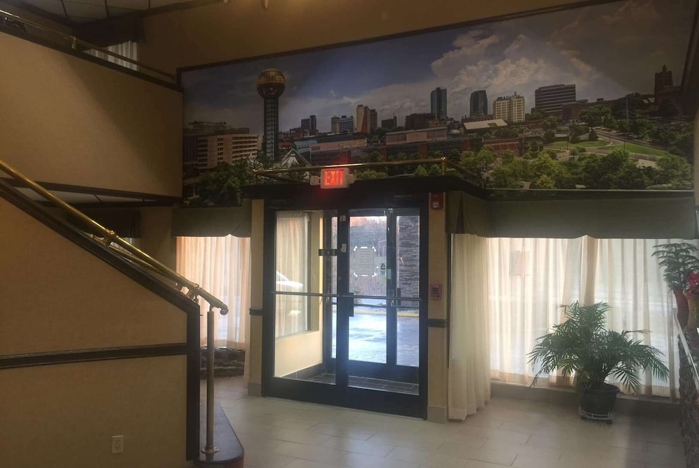 Baymont By Wyndham Knoxville I-75 27/45