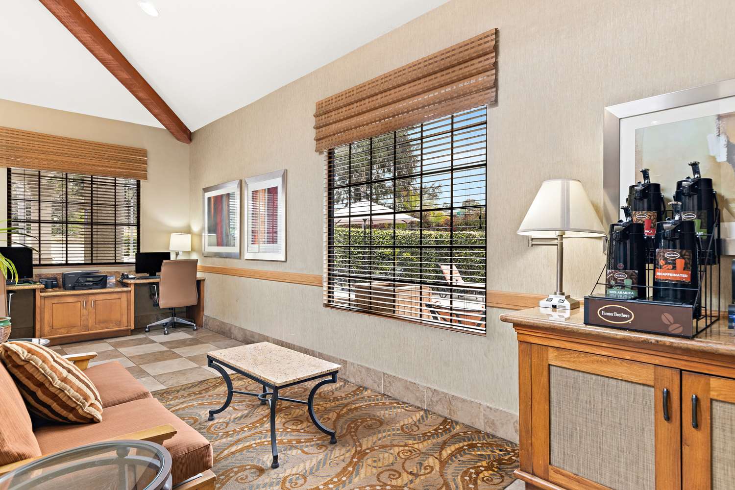 Best Western Chula Vista/Otay Valley Hotel 26/37