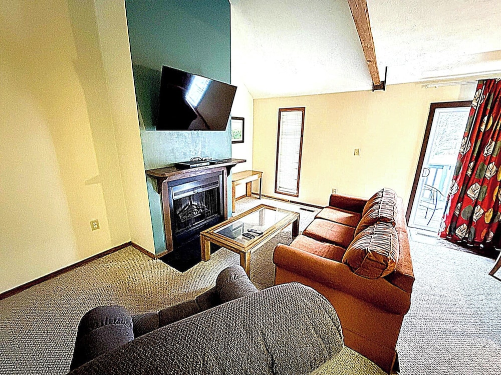 Chalet High by SPM Resorts 48/72