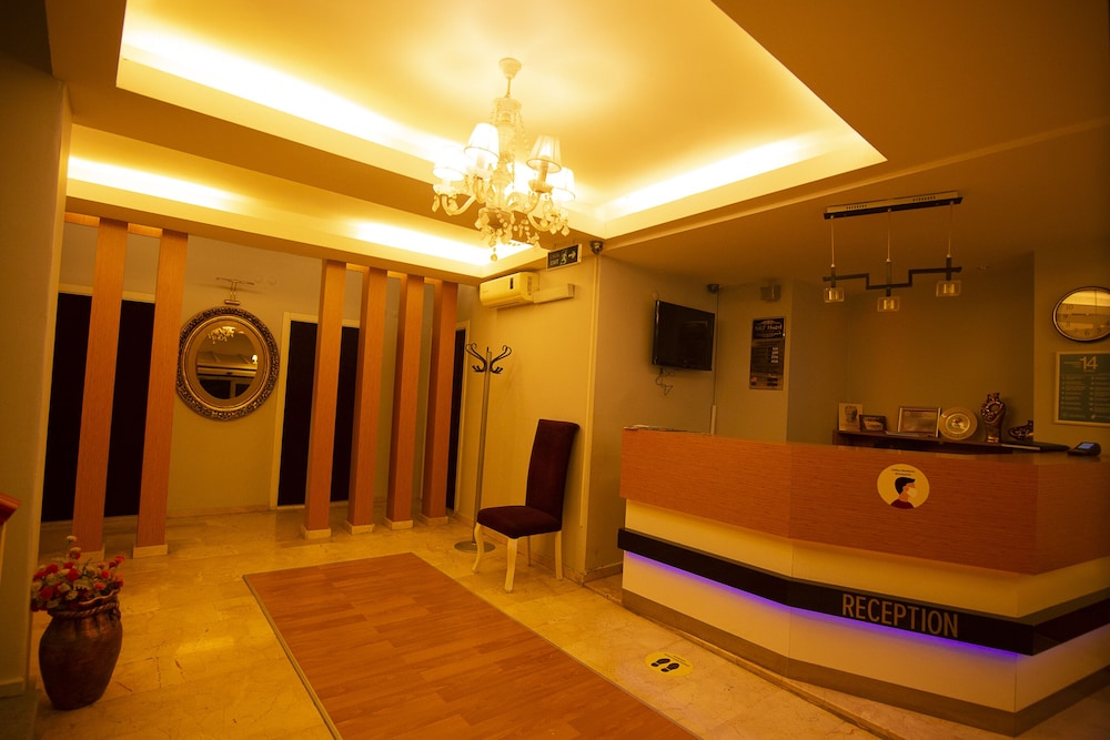 Srf Hotel 6/29