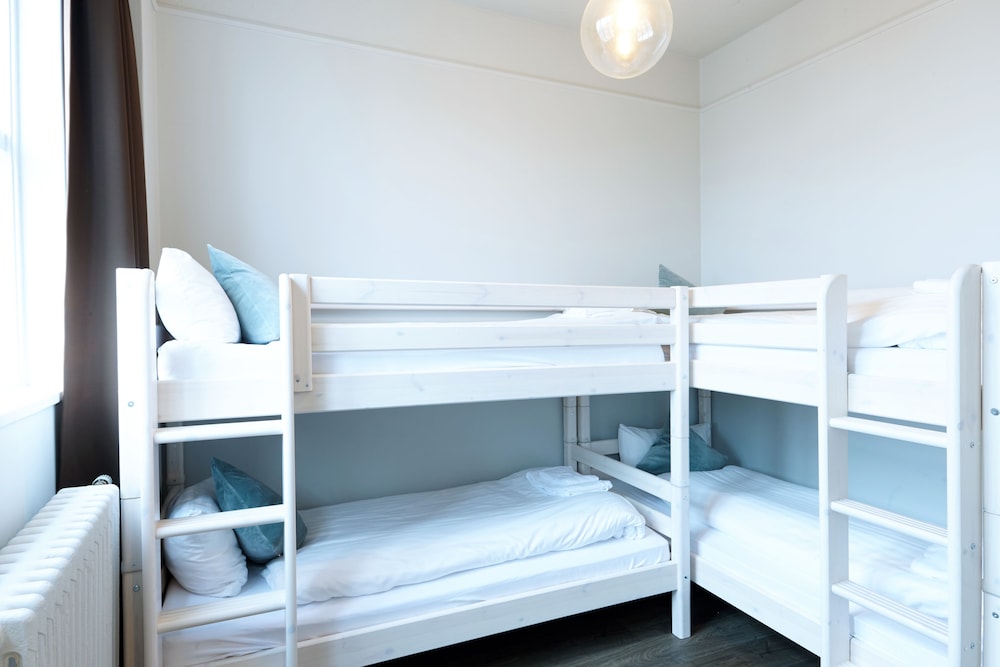 Fosshotel Baron 16/50