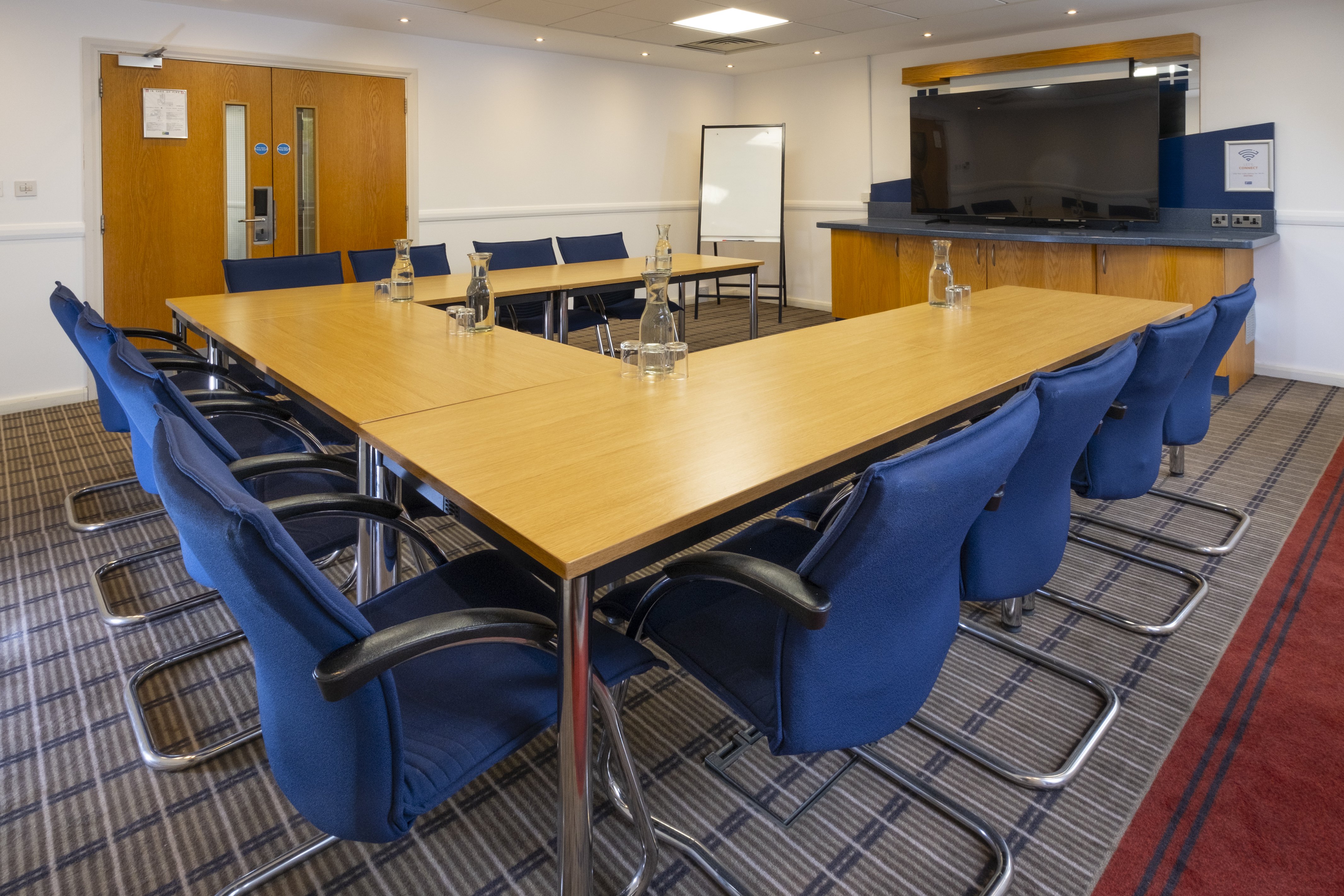Holiday Inn Express Droitwich Spa 31/45