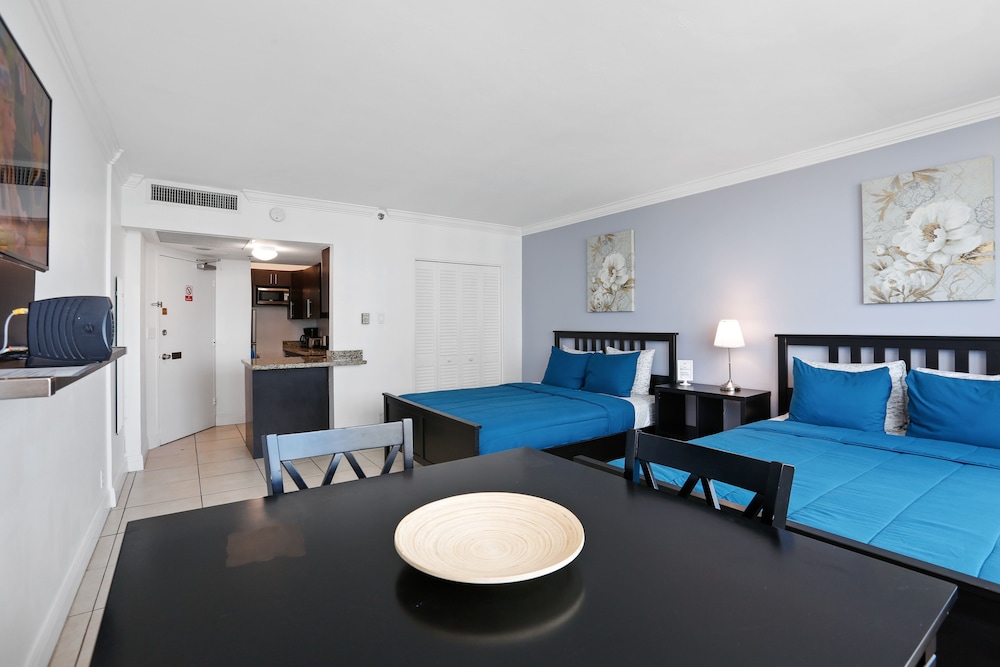 Castle Beach Suites By Miarentals 40/70