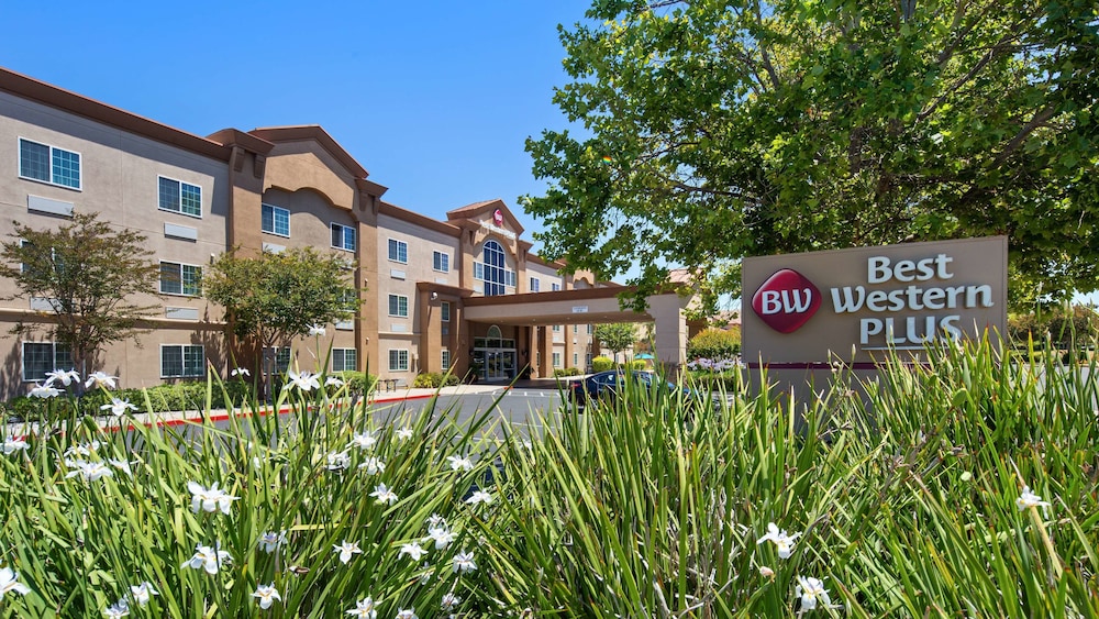 Best Western Plus Vineyard Inn 3/45