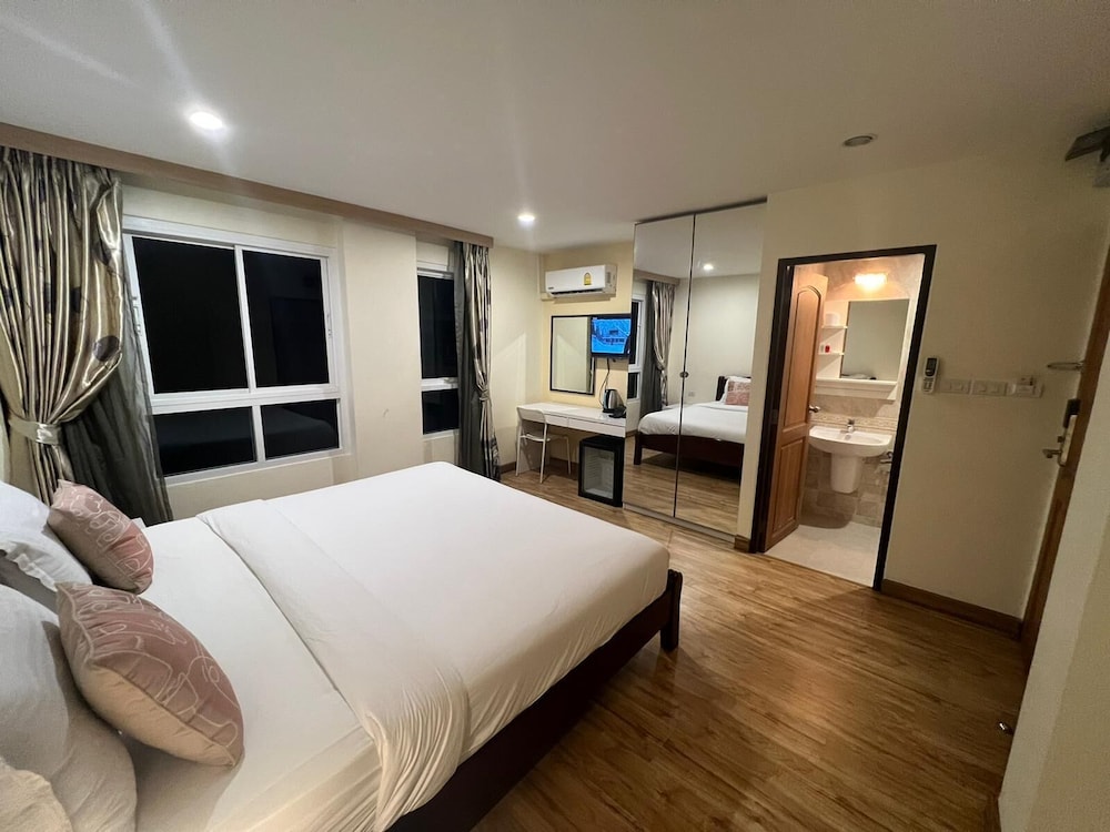 V Check Inn Sukhumvit 22 15/54