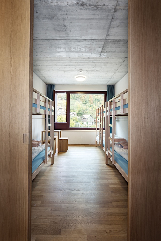 Interlaken Youth Hostel 16/63